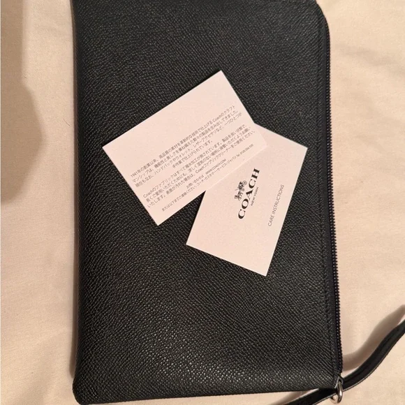 NWT Coach Black Toiletry Bag - Picture 4 of 10